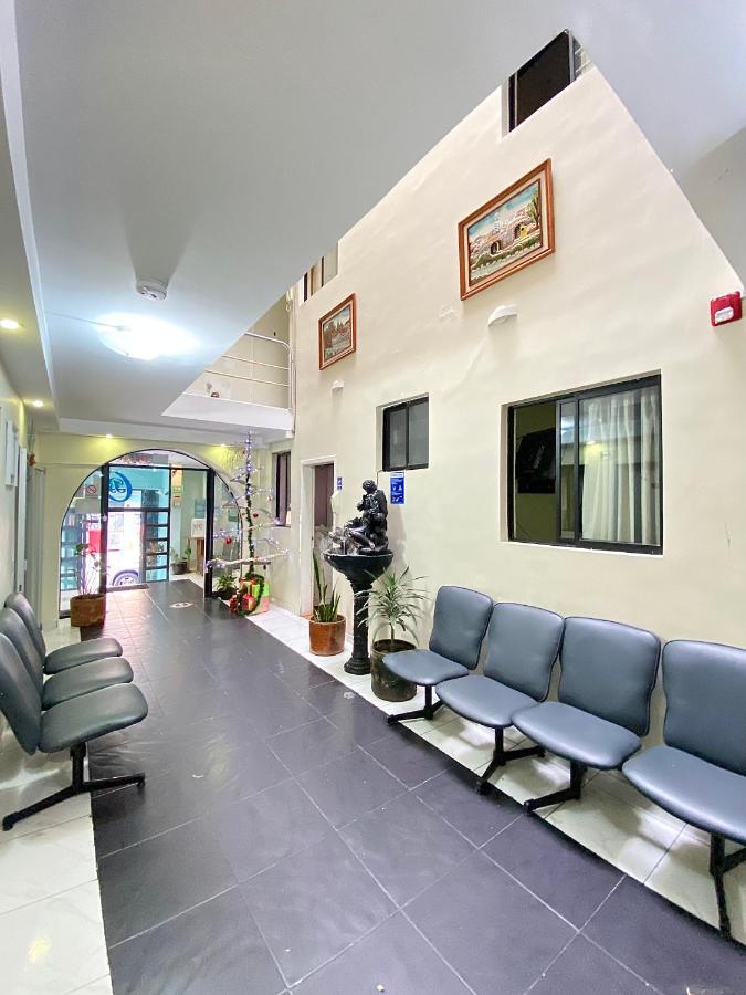 Hostal Brilliant كويتو المظهر الخارجي الصورة