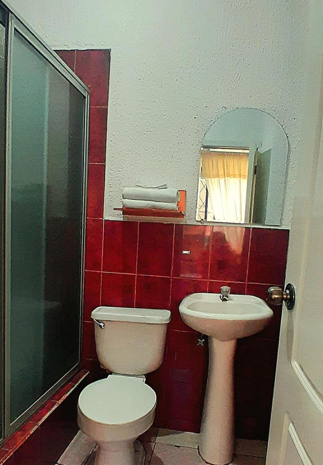 Hostal Brilliant كويتو المظهر الخارجي الصورة