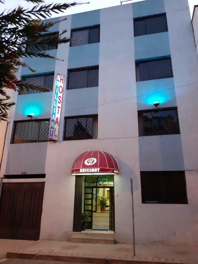Hostal Brilliant كويتو المظهر الخارجي الصورة